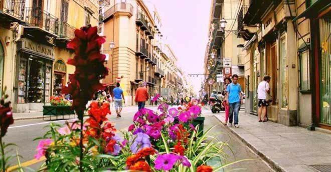 Maqueda Rooms Palermo Exterior foto
